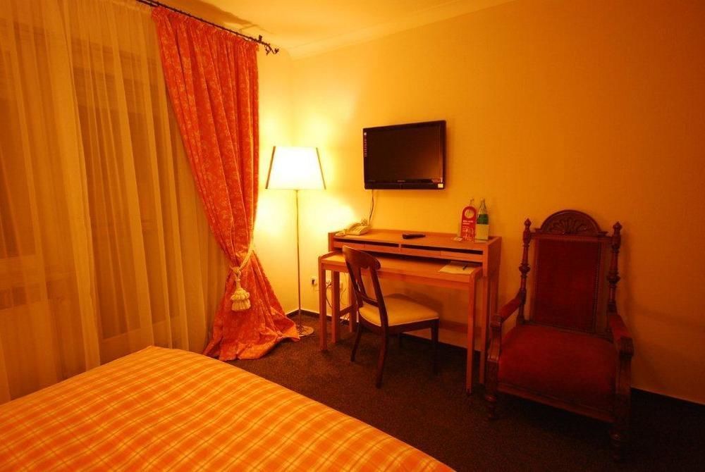 Hotel Antik-hotel Eichenhof 3*